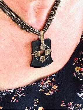 Jan Michaels San Francisco statement necklace. Multi strand chain black pendant.